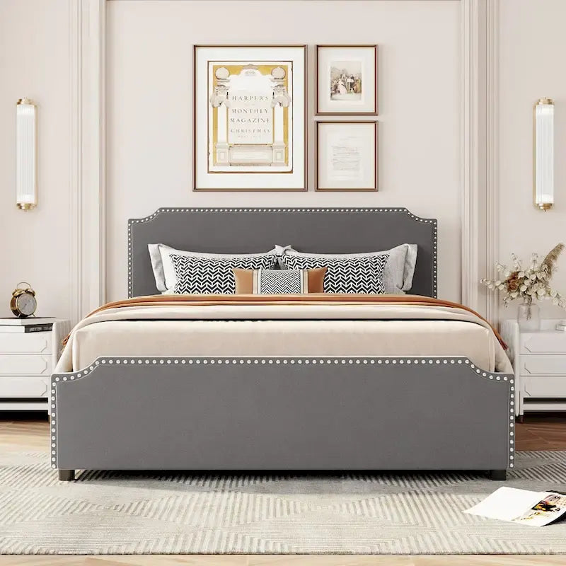 Lit plateforme Queen rembourré en velours gris/beige avec clous, 4 tiroirs, assemblage par 2 personnes
