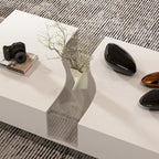 Table basse blanche à 2 tiroirs avec plateau en verre et éclairage LED