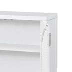 Buffet à 2 portes gris / blanc / noir avec façades en rotin, simple